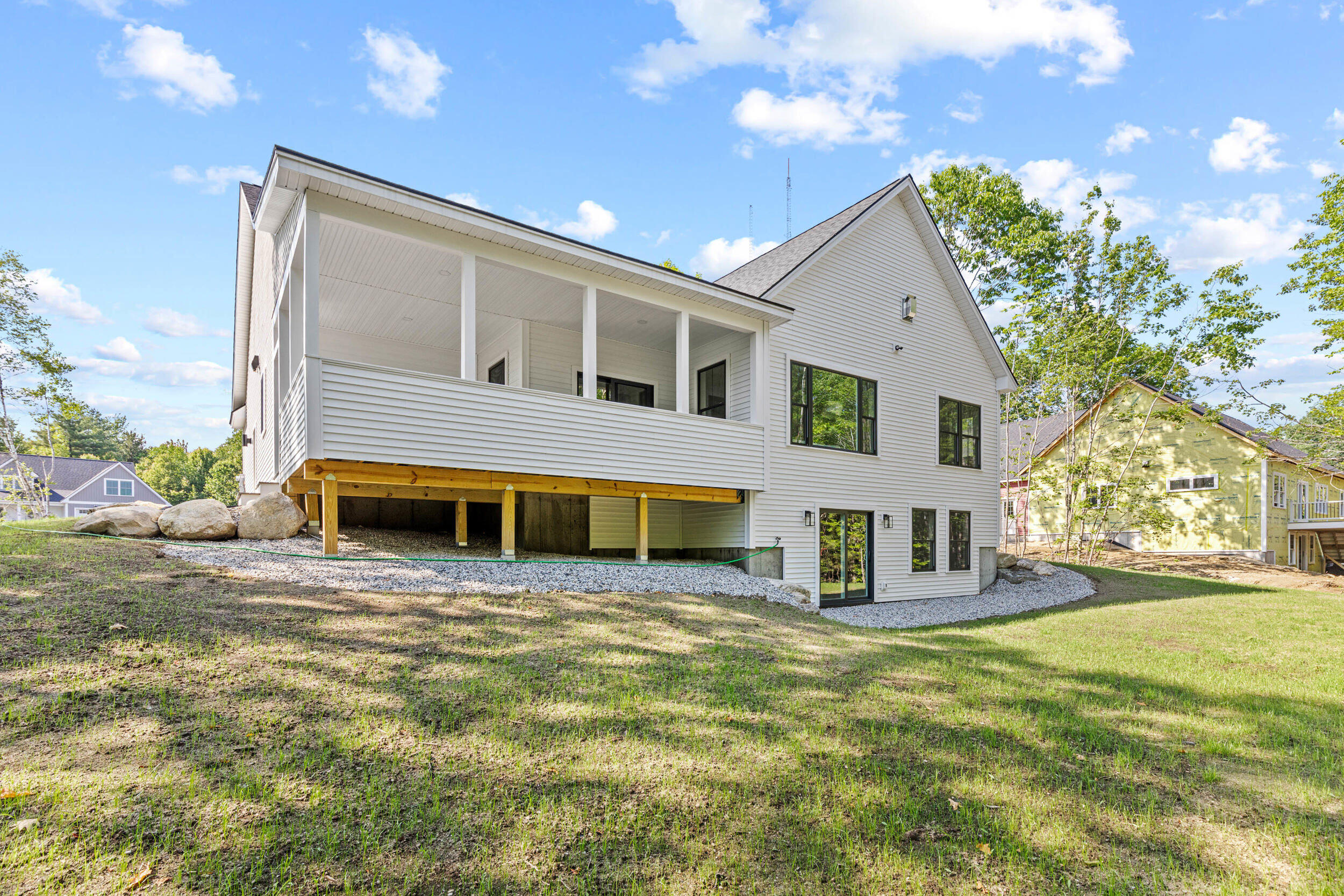 13 Aerie Drive