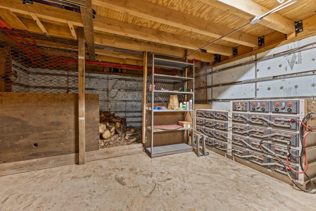 22 Woodpecker Lane