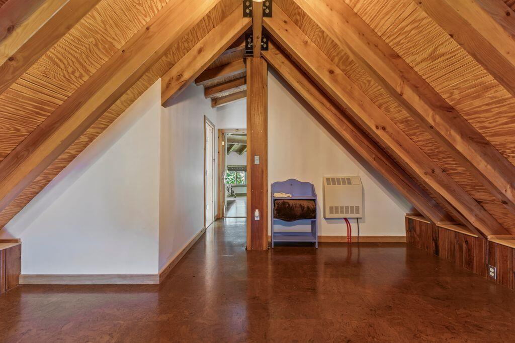 22 Woodpecker Lane