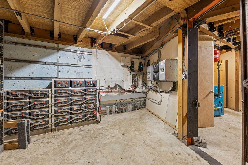 22 Woodpecker Lane