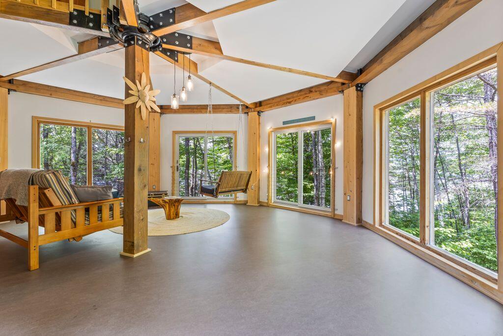 22 Woodpecker Lane