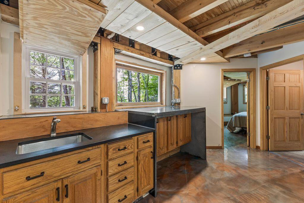22 Woodpecker Lane