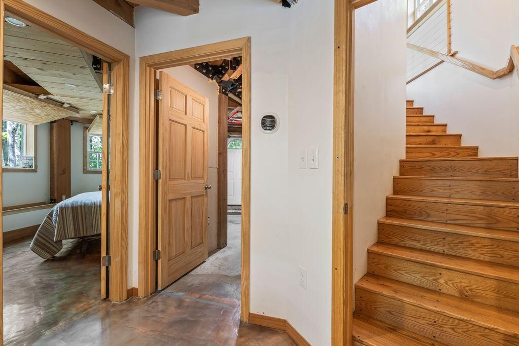 22 Woodpecker Lane