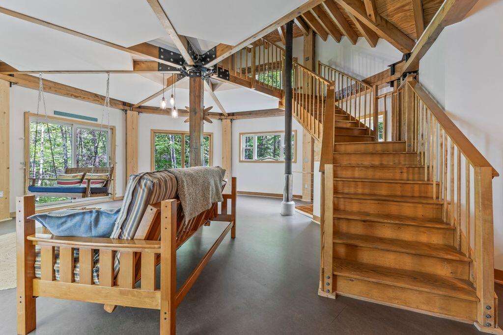 22 Woodpecker Lane