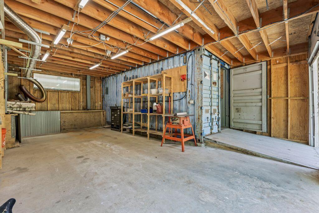 22 Woodpecker Lane
