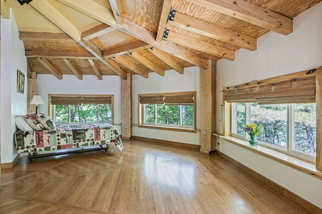 22 Woodpecker Lane