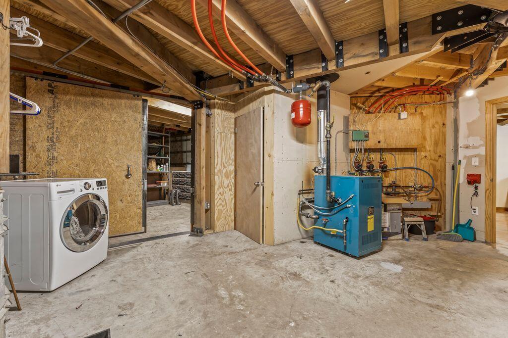 22 Woodpecker Lane