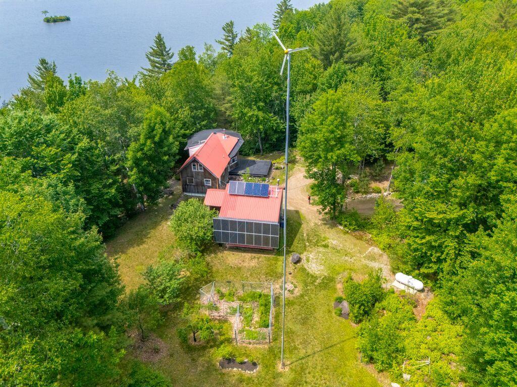 22 Woodpecker Lane