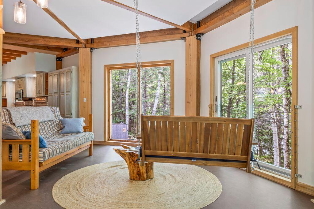 22 Woodpecker Lane