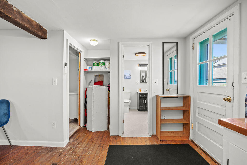 3 Surf Avenue