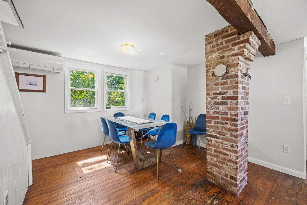 3 Surf Avenue