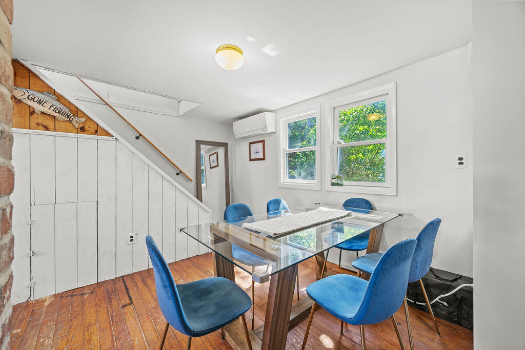 3 Surf Avenue