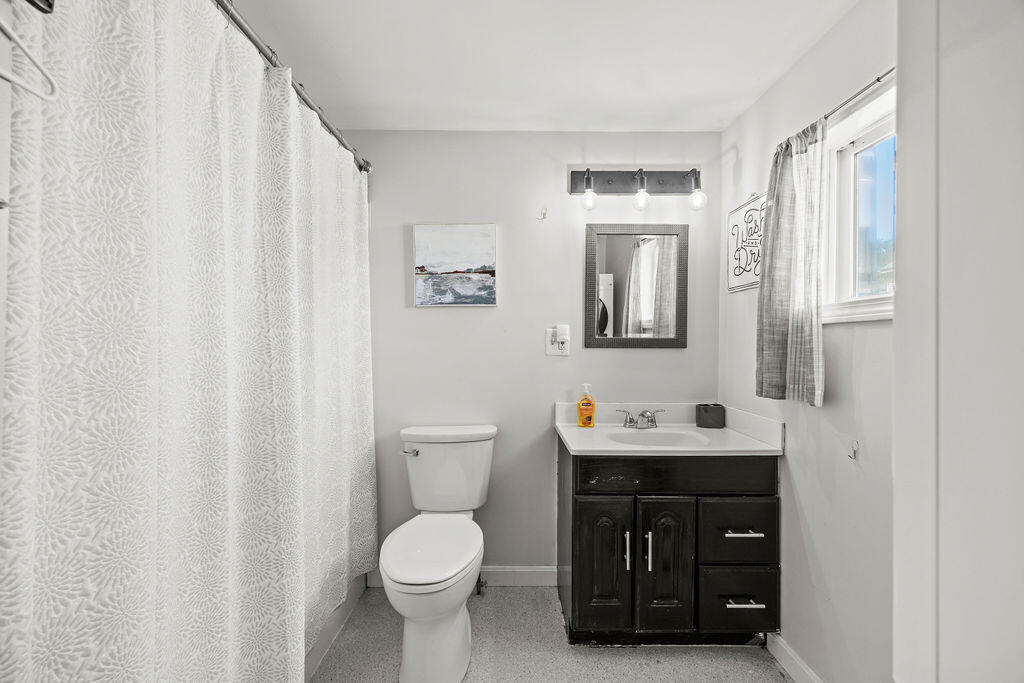 3 Surf Avenue