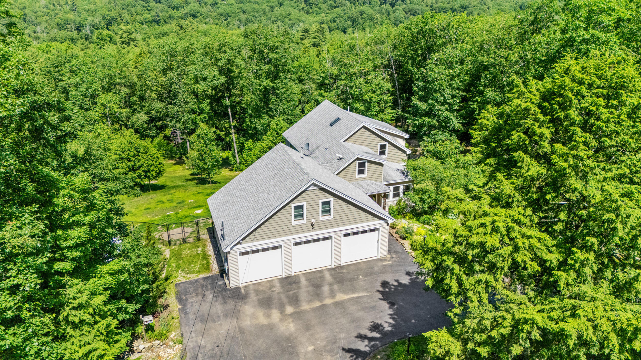 71 TAVERN Hill