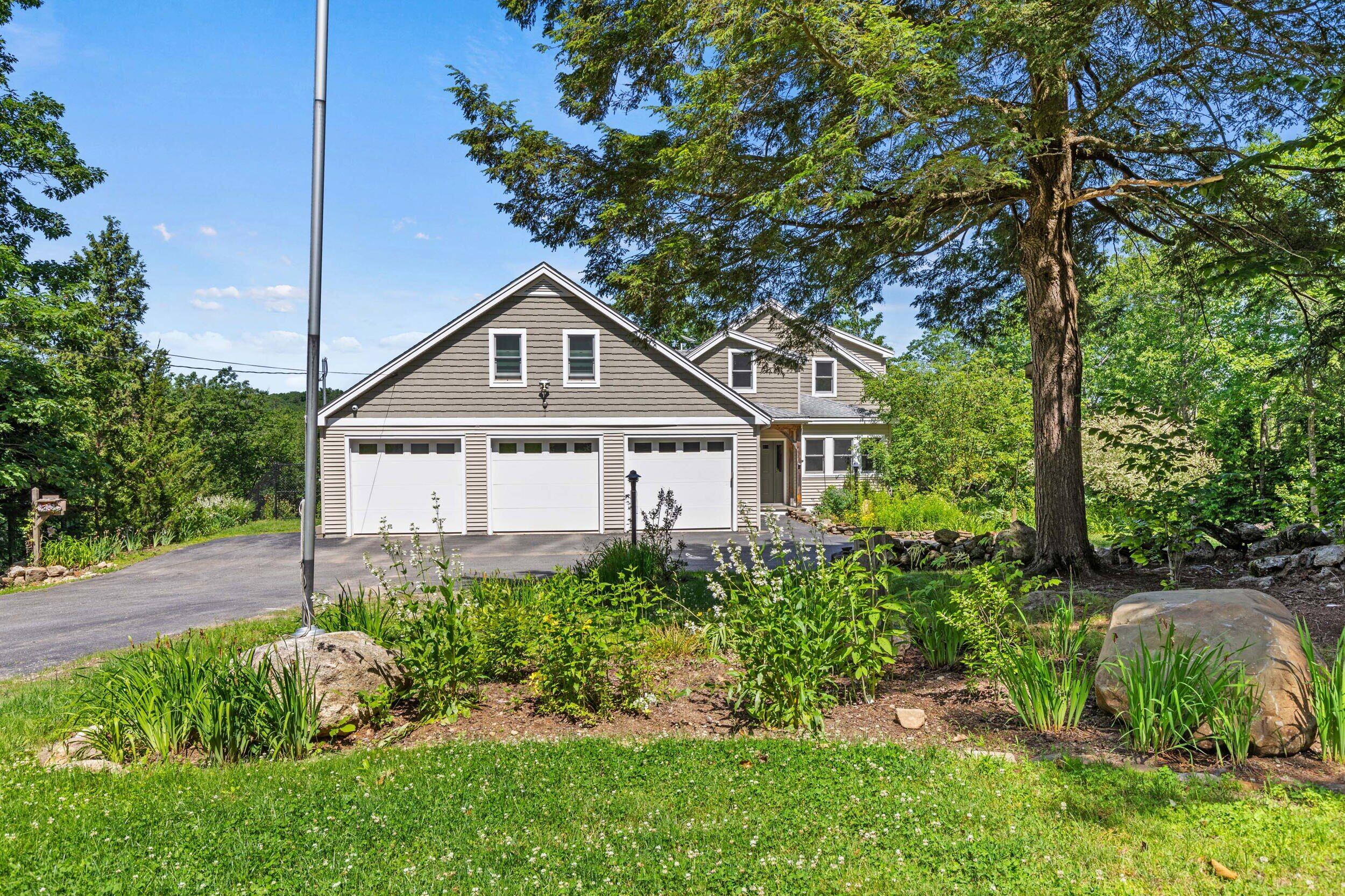 71 TAVERN Hill