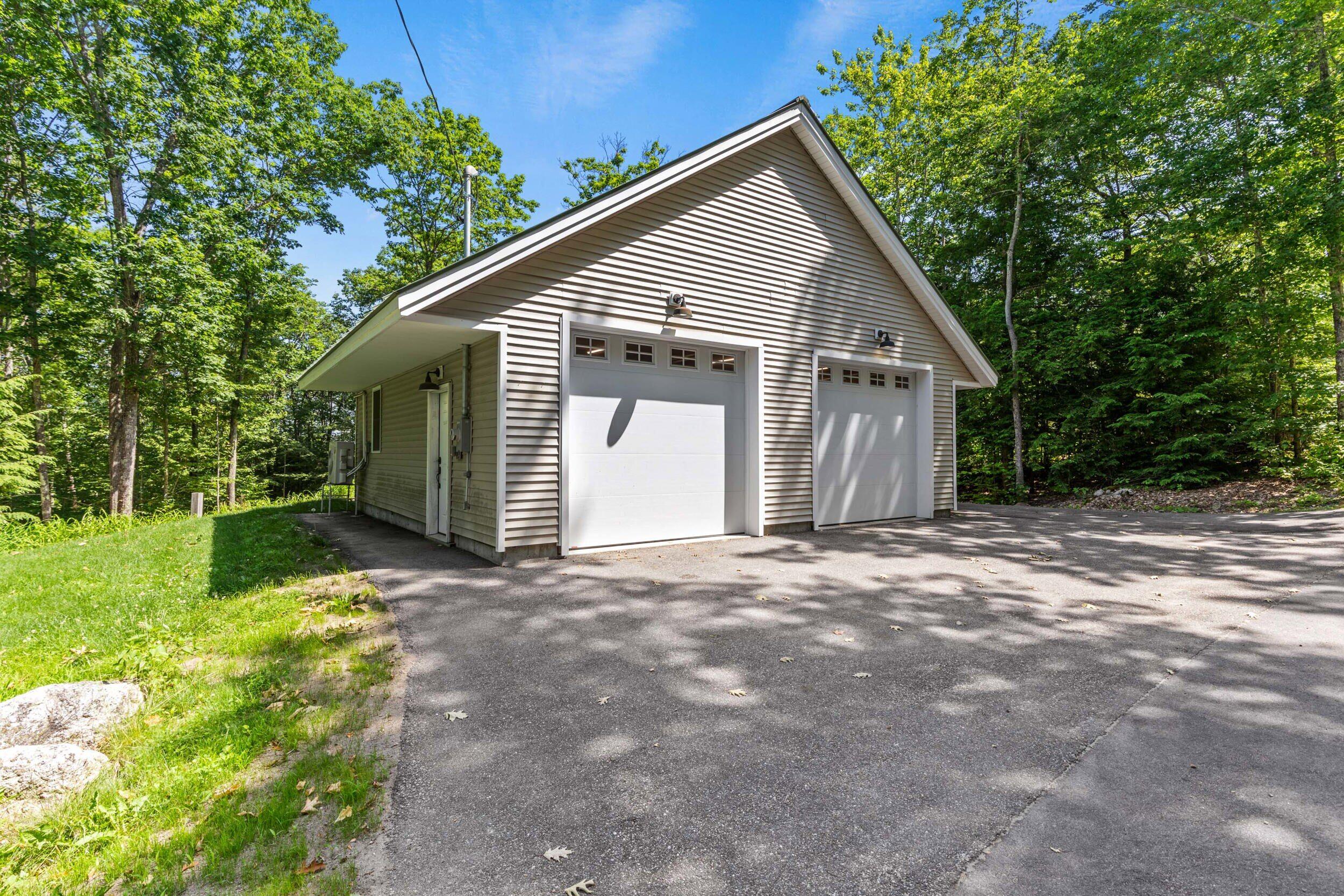 71 TAVERN Hill