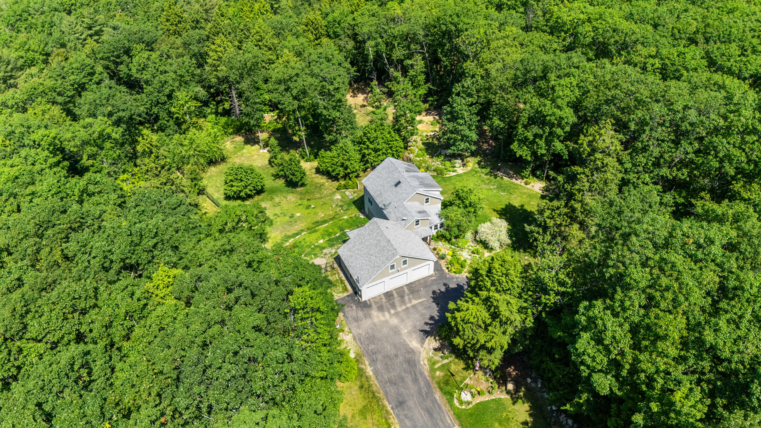 71 TAVERN Hill