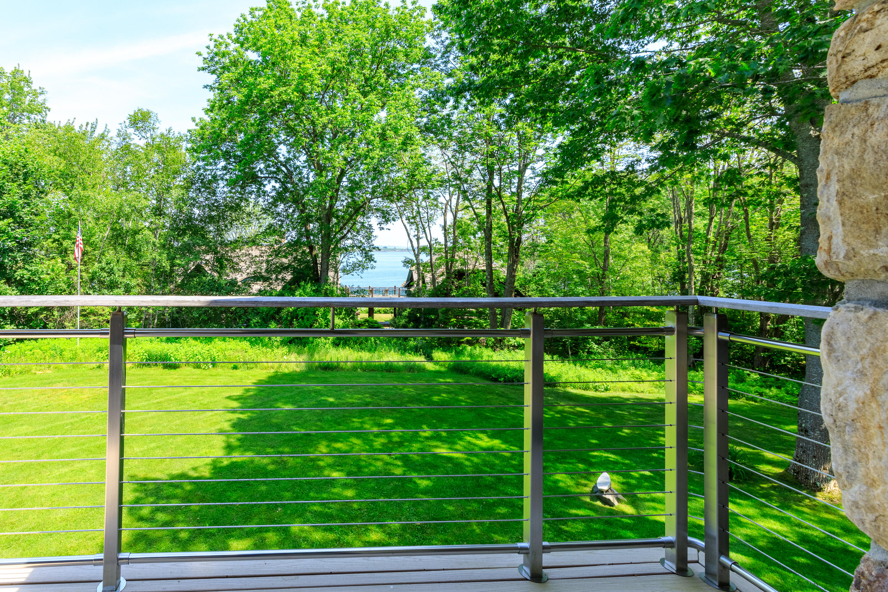 7 Central Landing Road