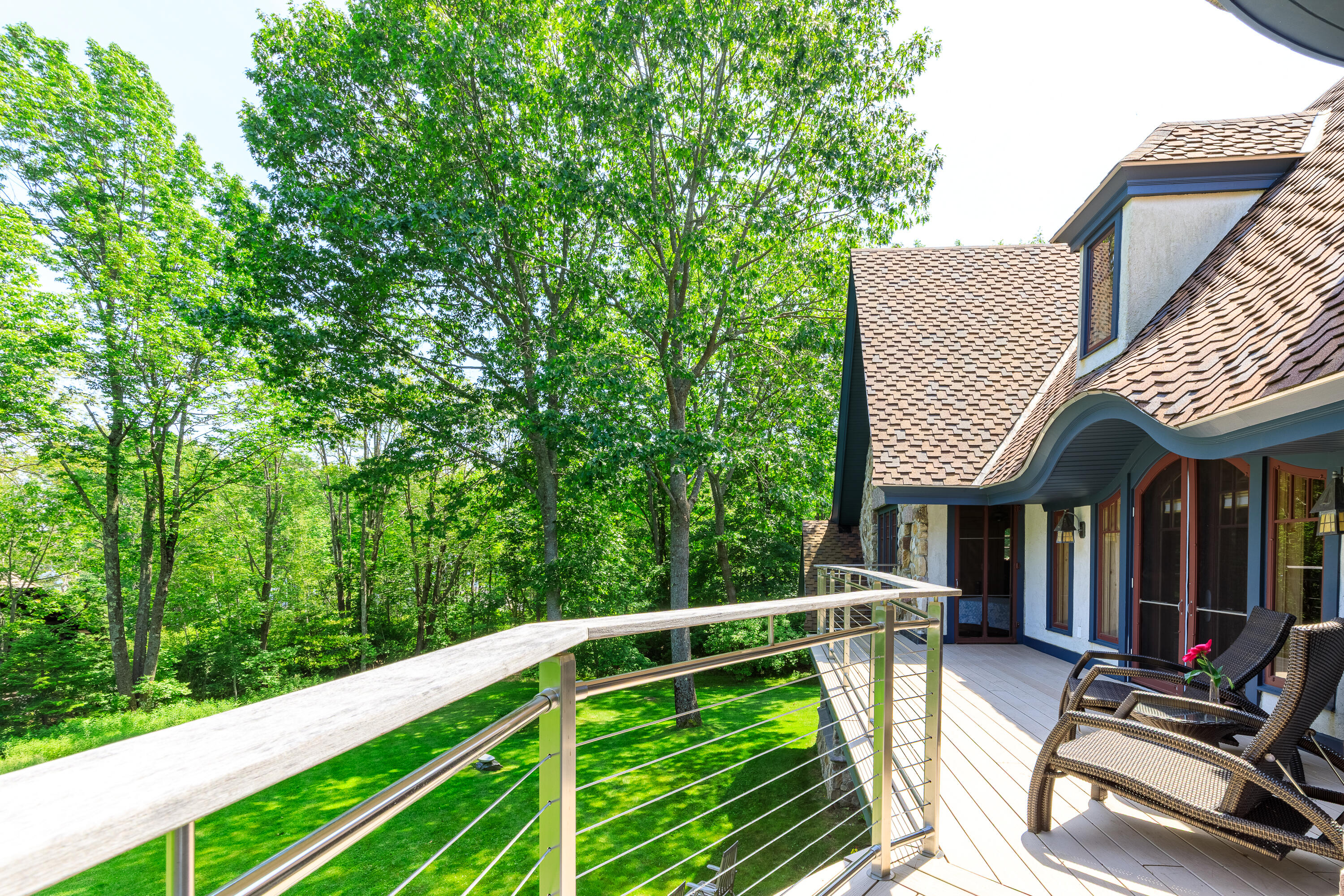 7 Central Landing Road