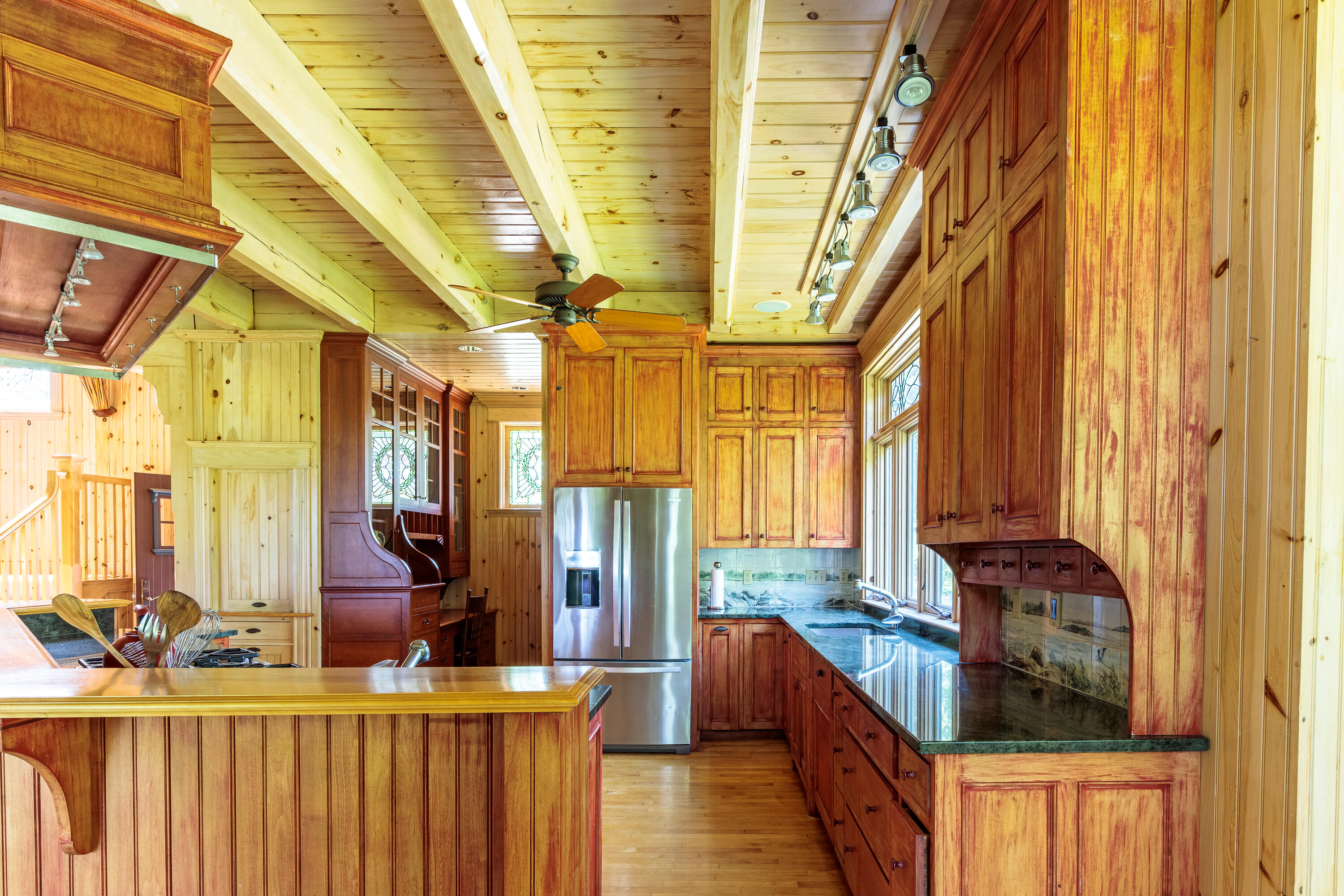 7 Central Landing Road