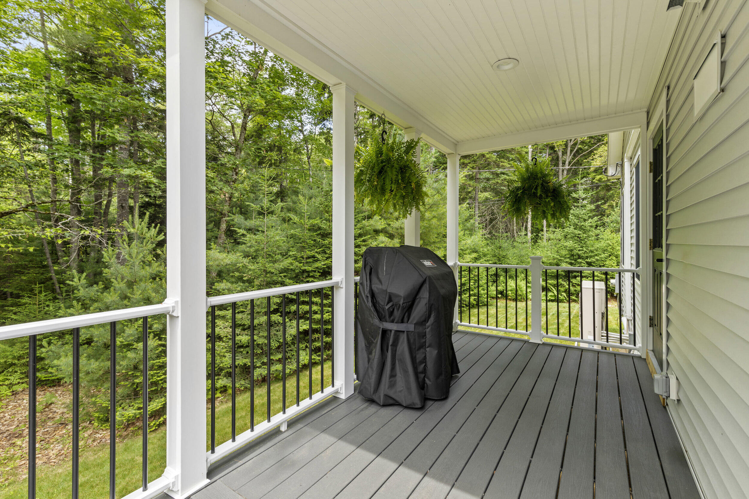 1 Woodford Trail