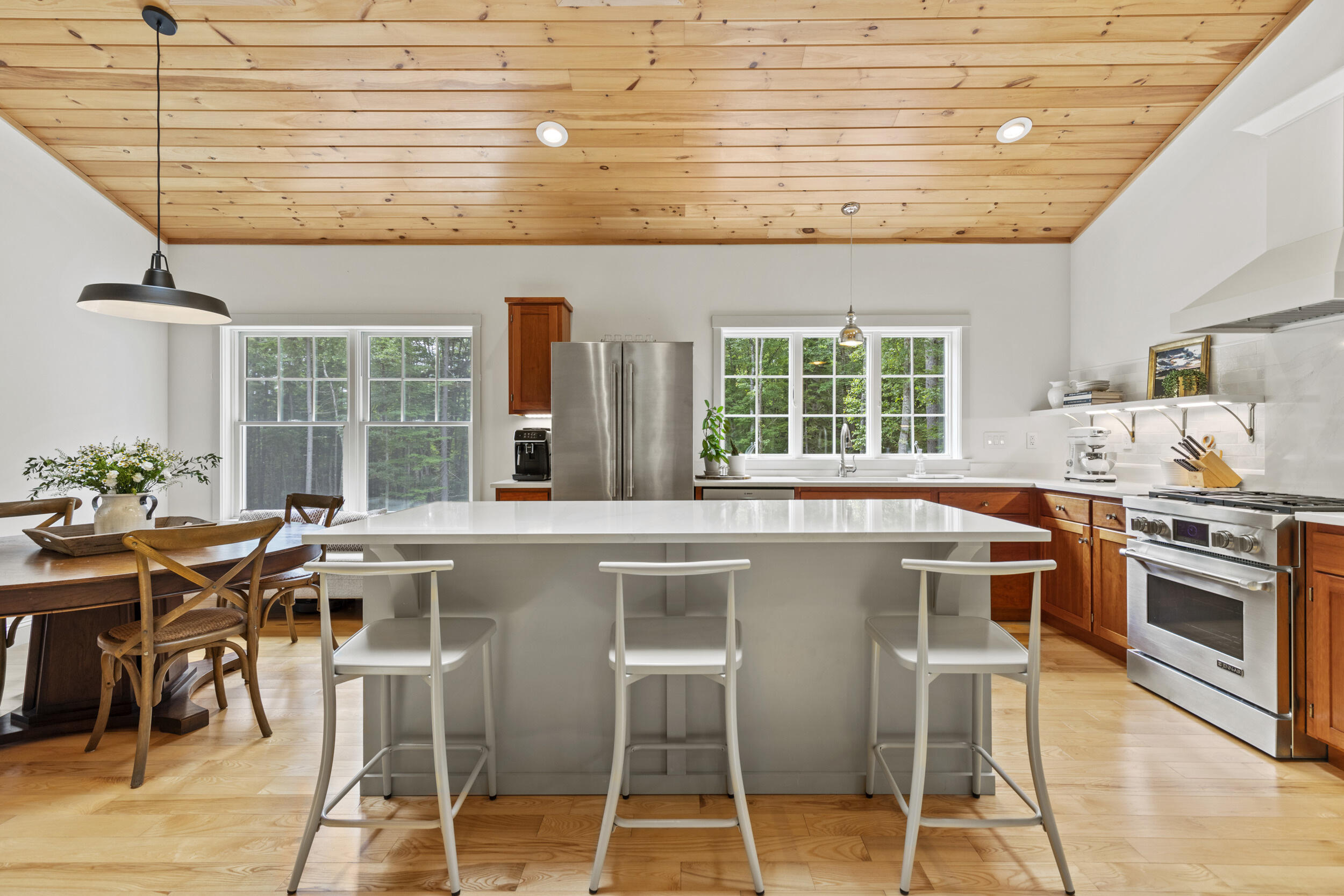 1 Woodford Trail