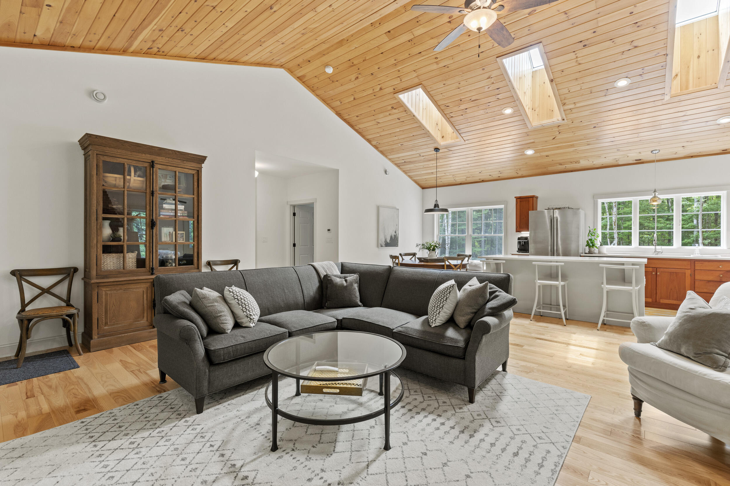 1 Woodford Trail