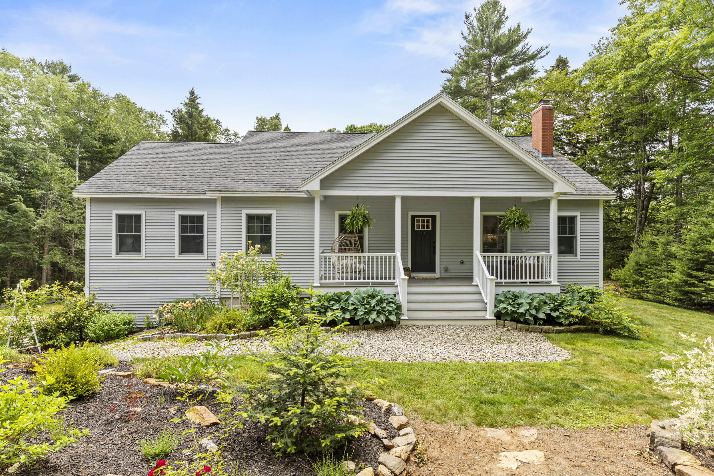 1 Woodford Trail