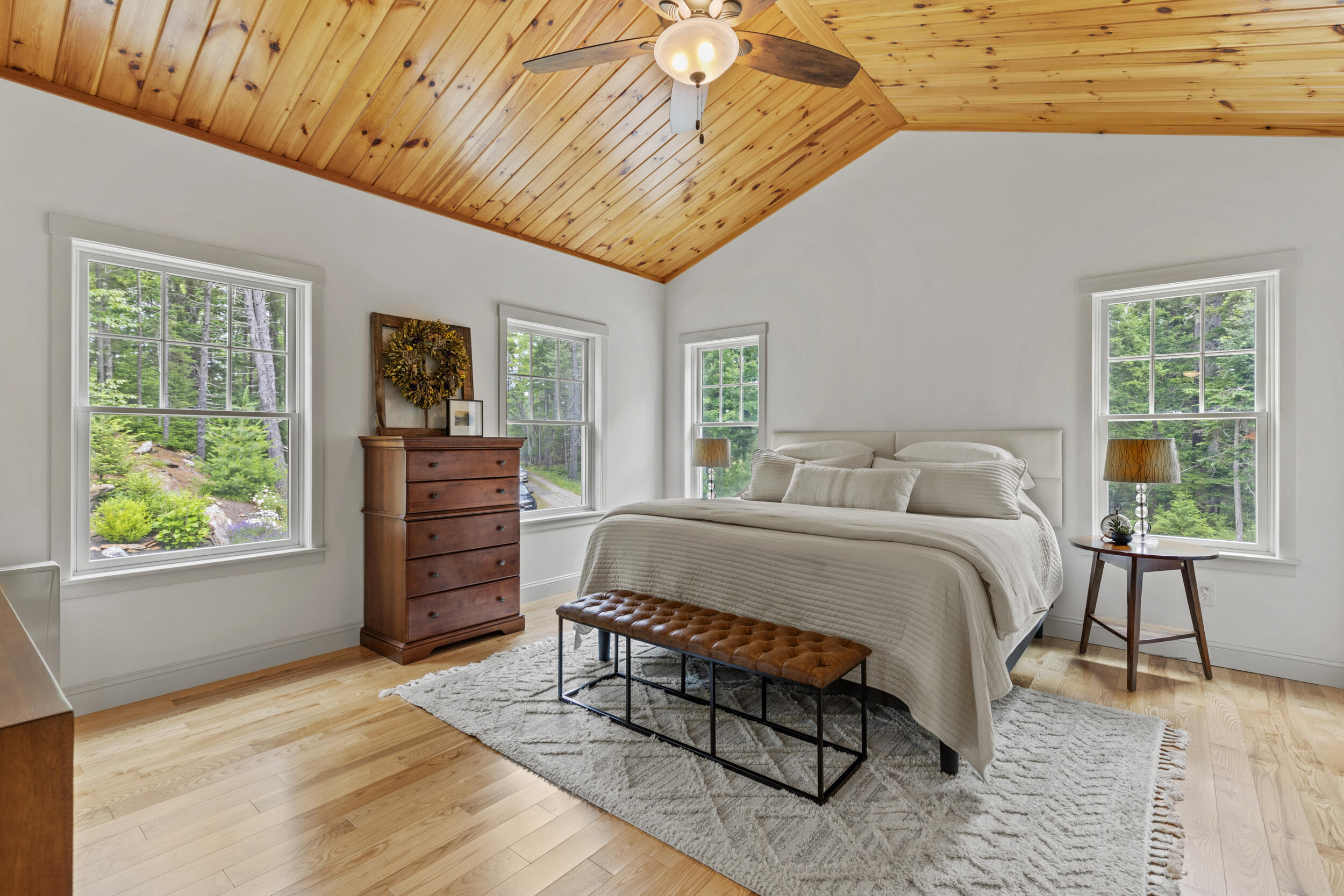 1 Woodford Trail