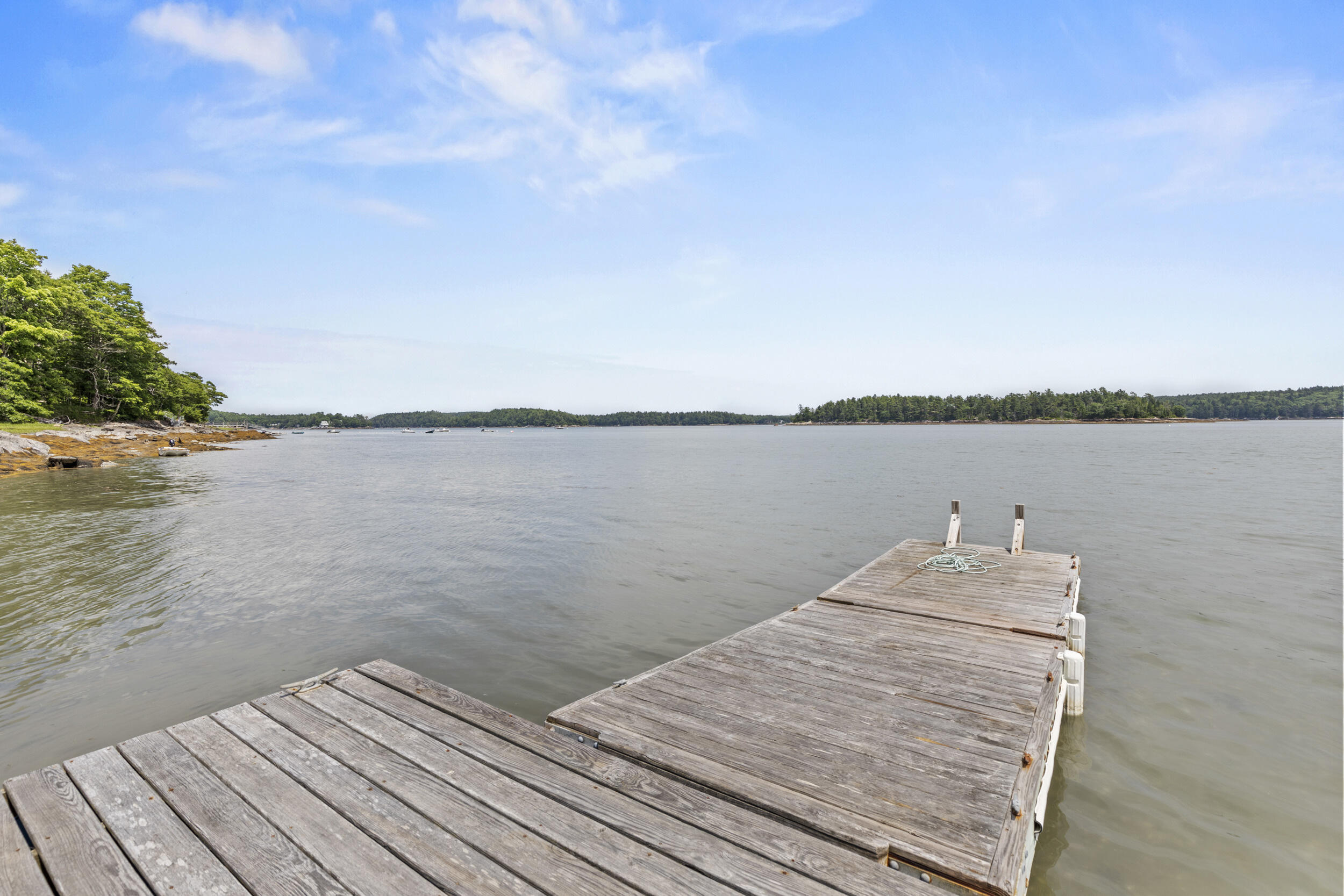 1 Woodford Trail