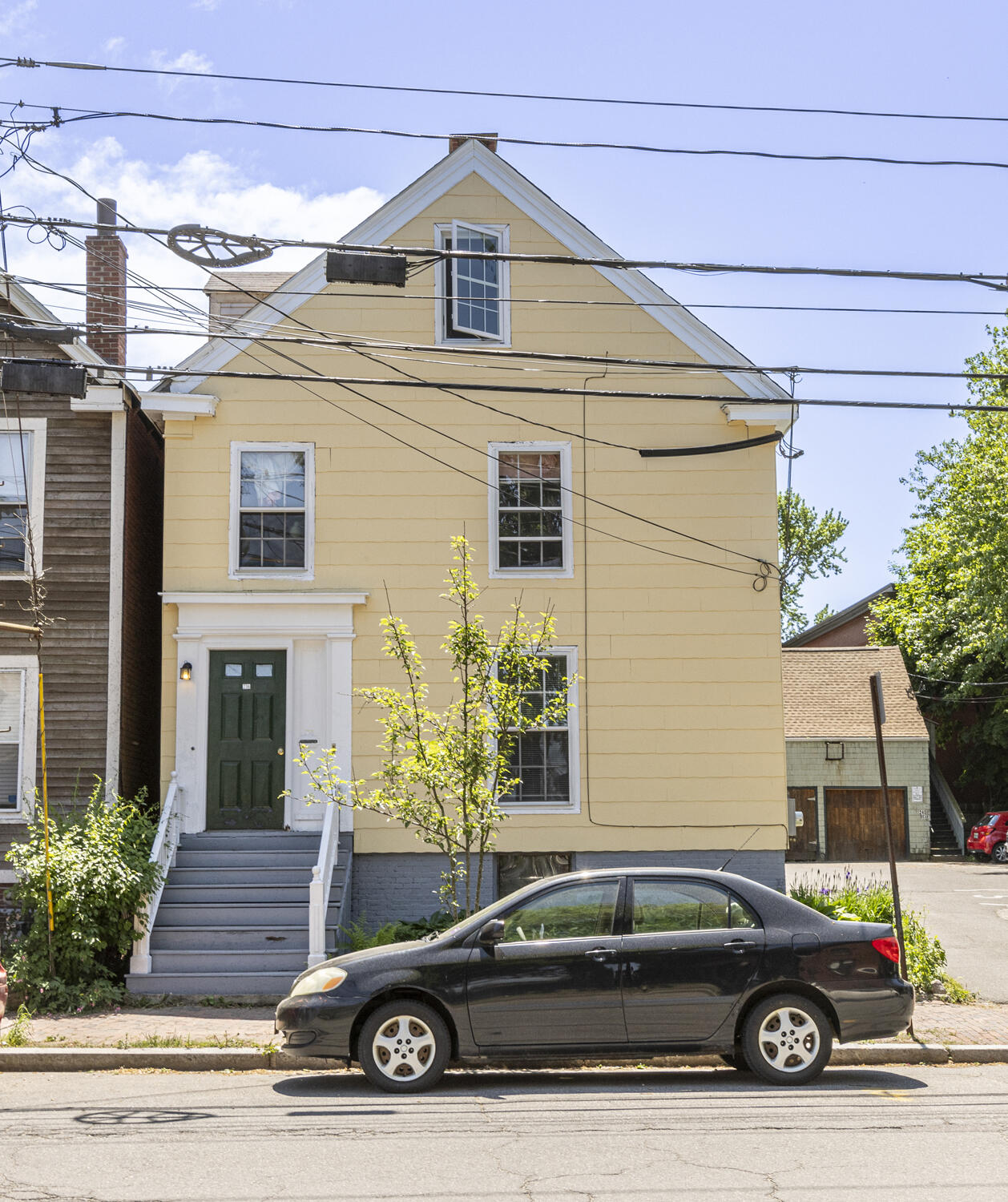 236 Brackett Street