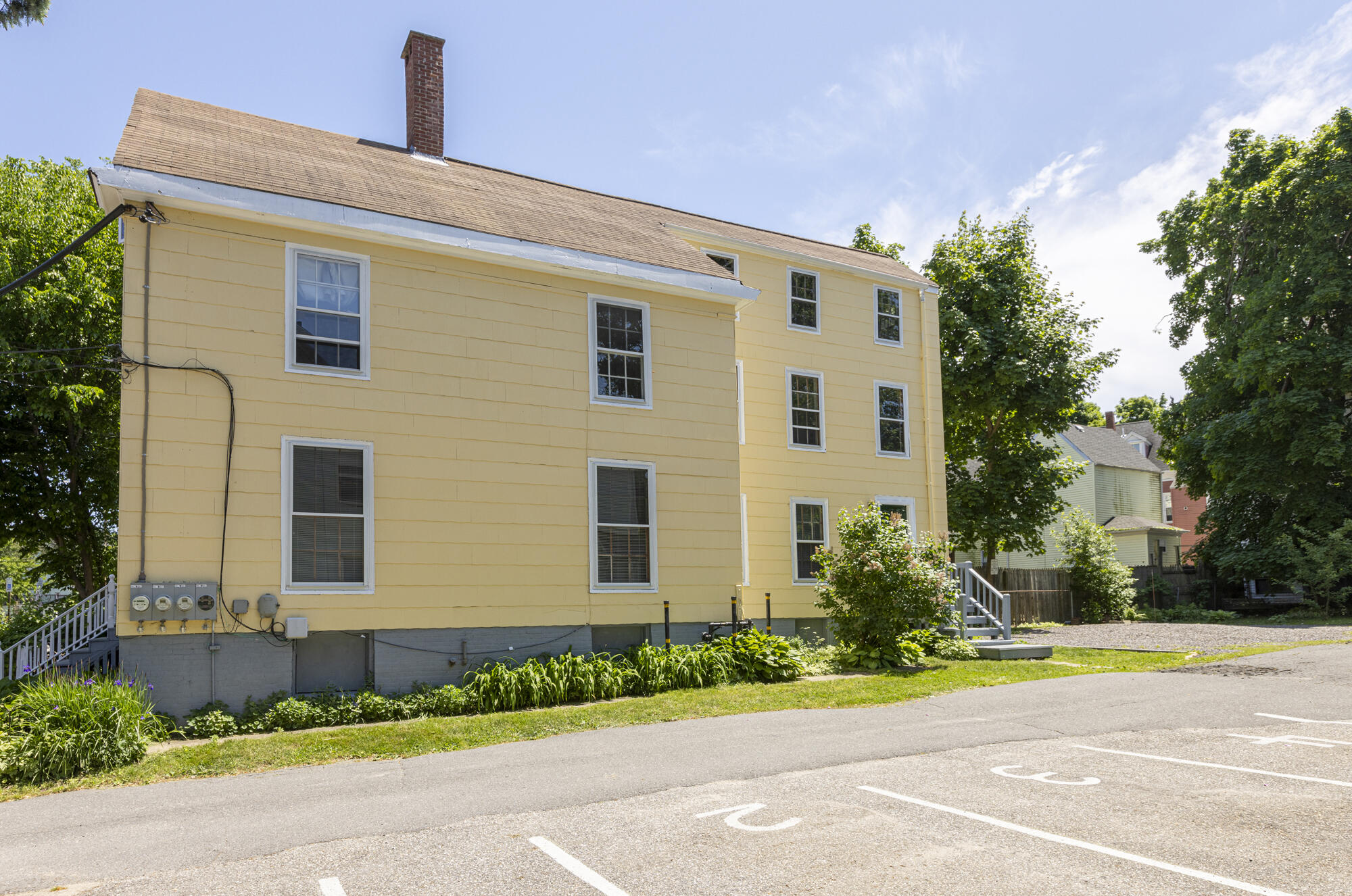 236 Brackett Street