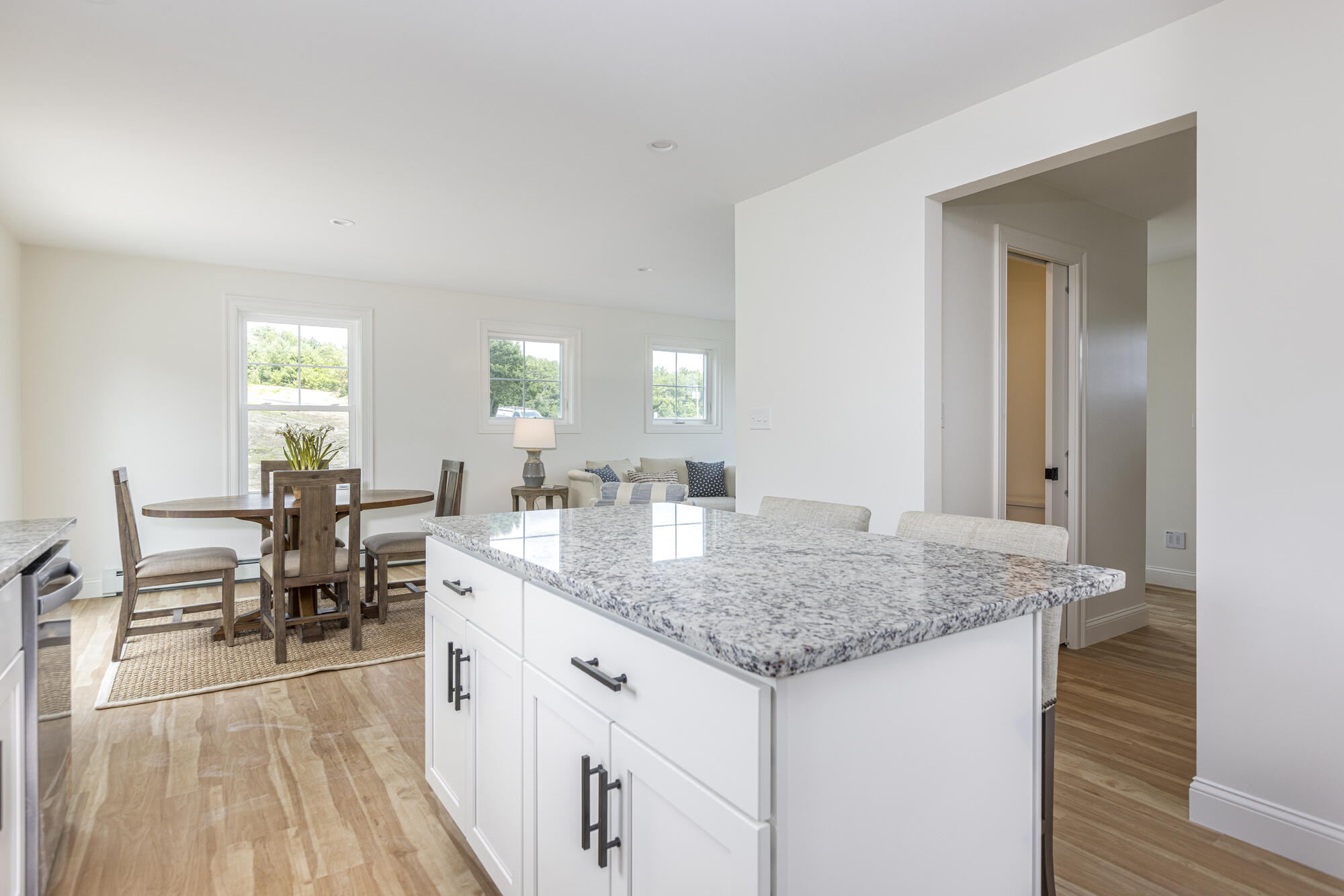 3 Feldspar Lane, 2