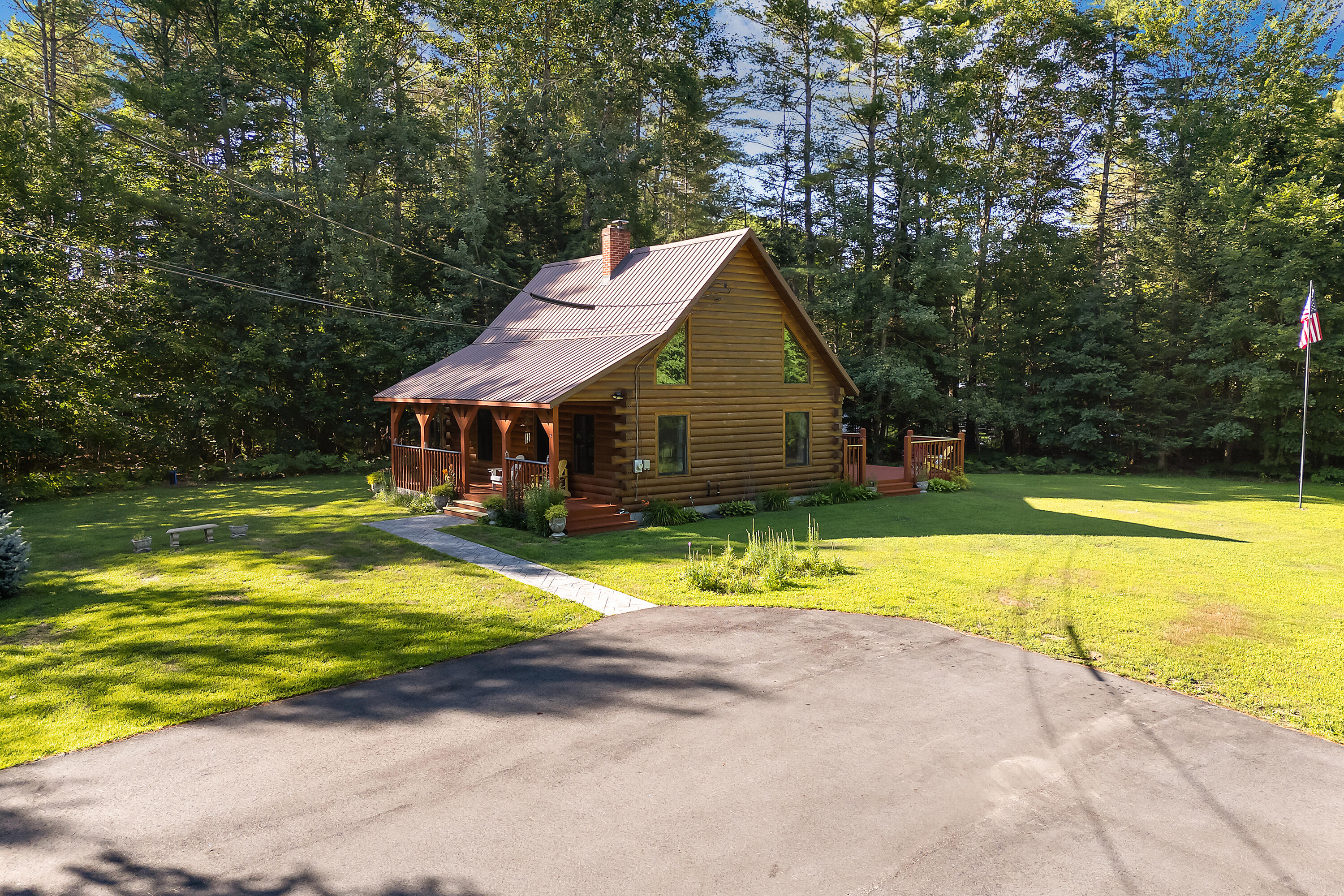 704 River Road