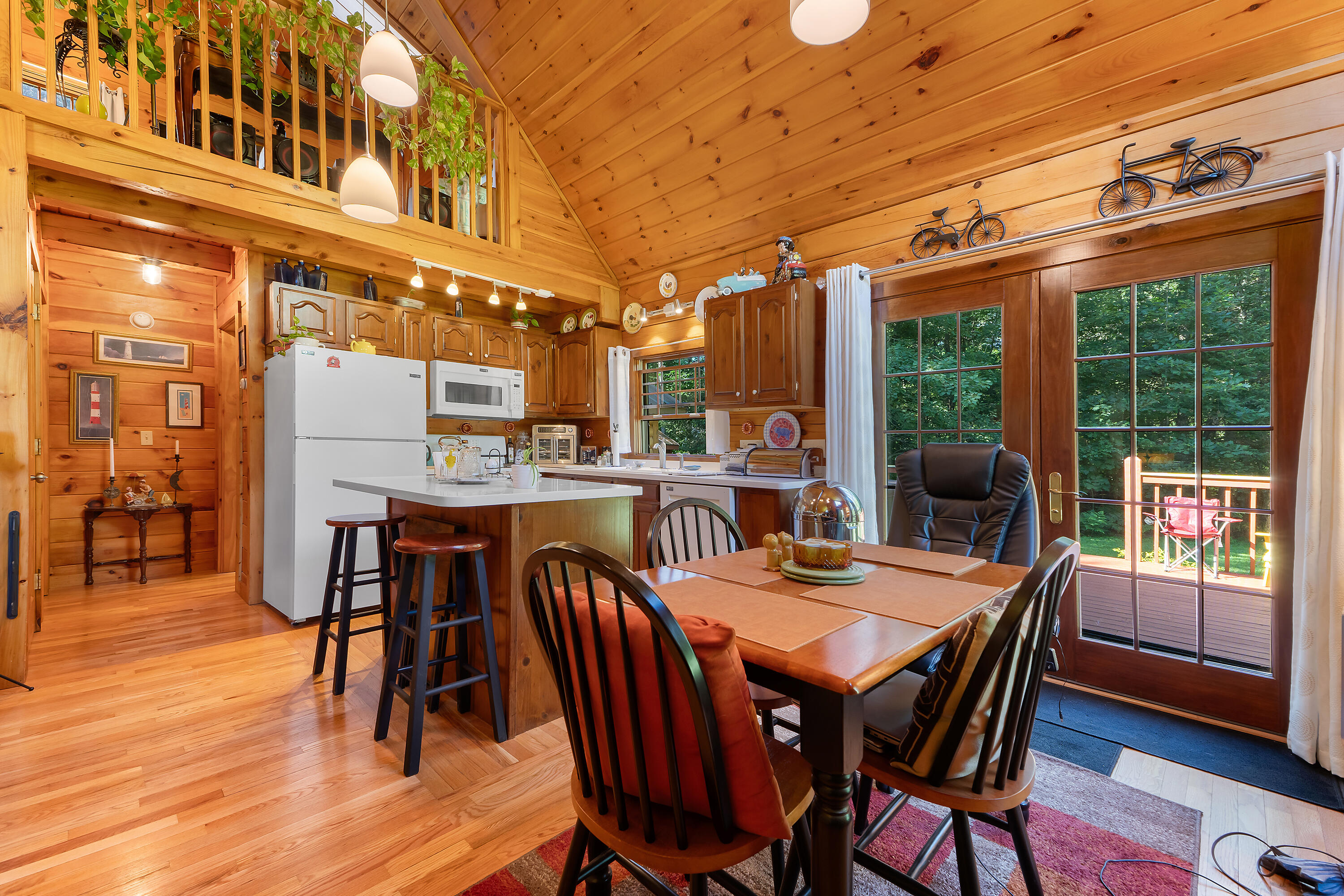 704 River Road