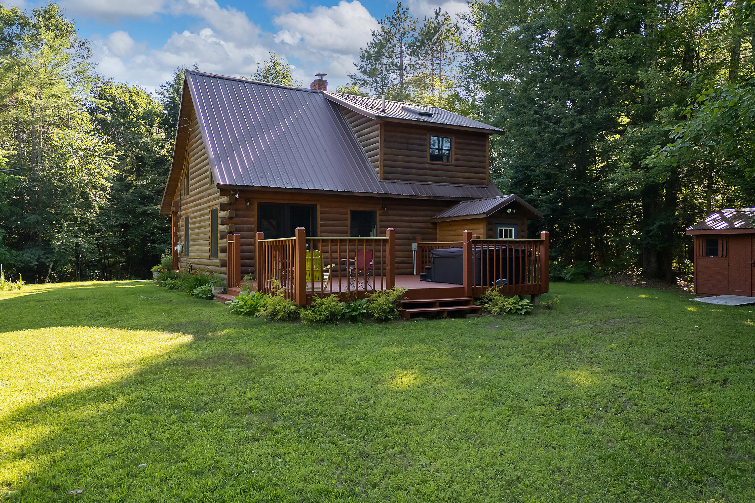 704 River Road