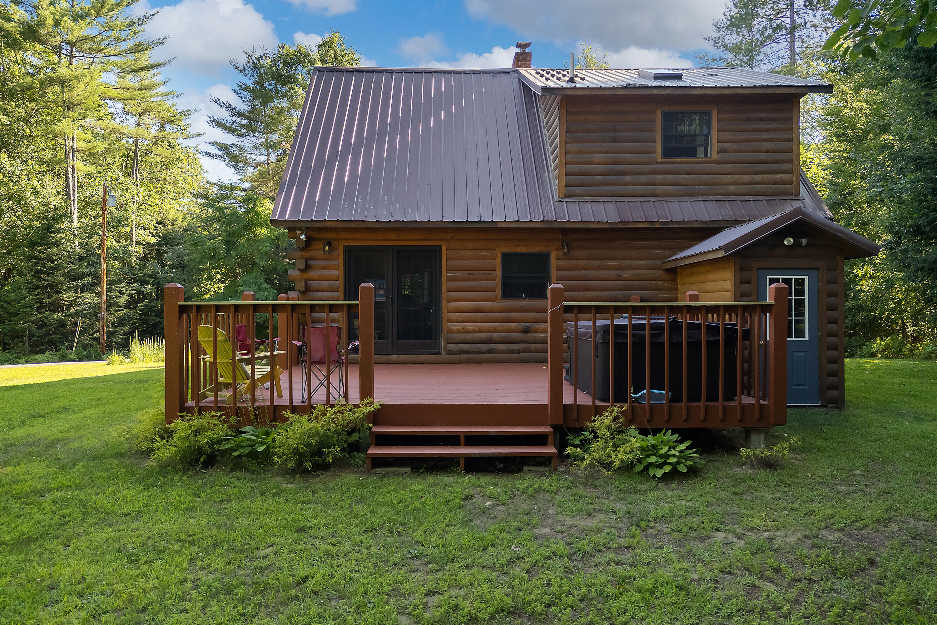 704 River Road