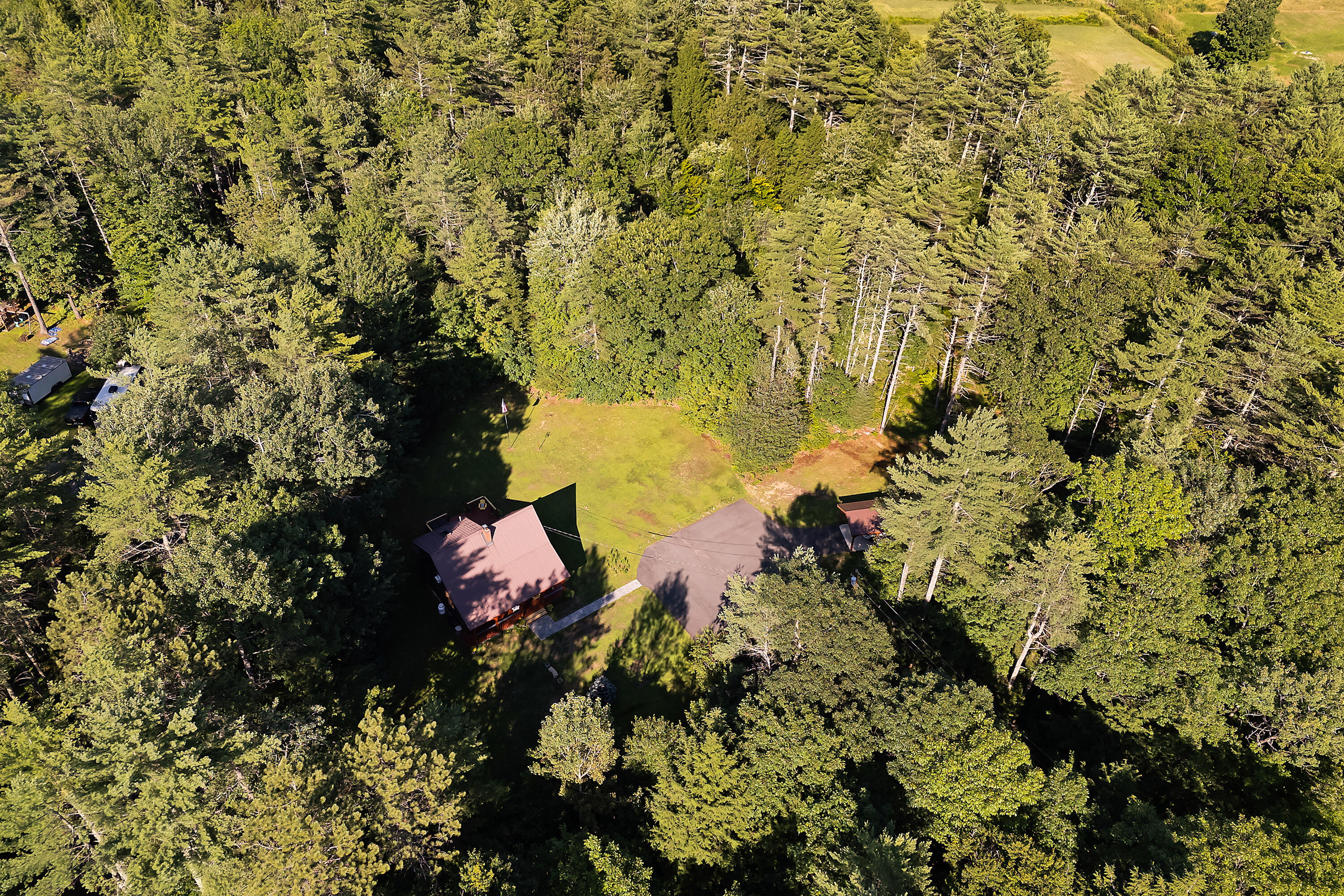 704 River Road