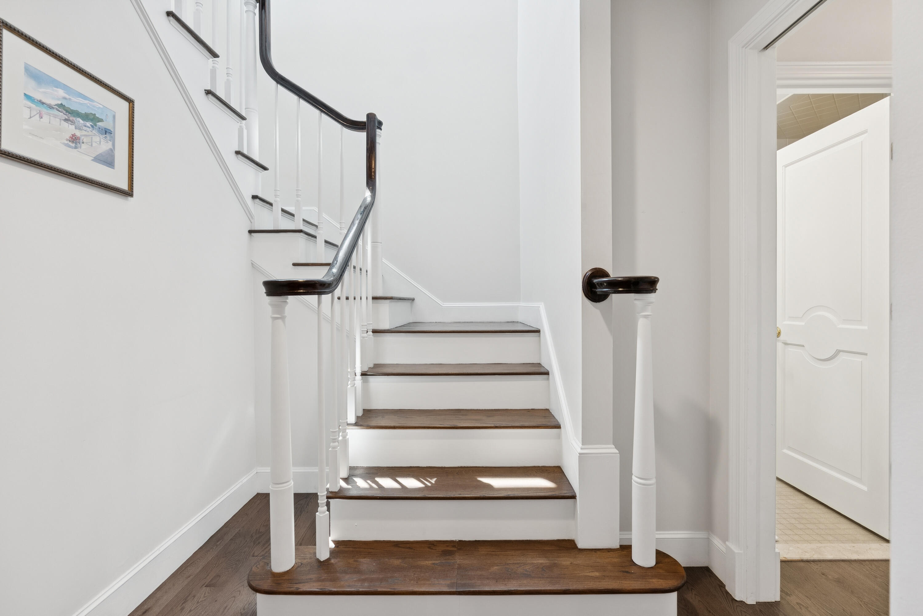 25 Atlantic Drive 25