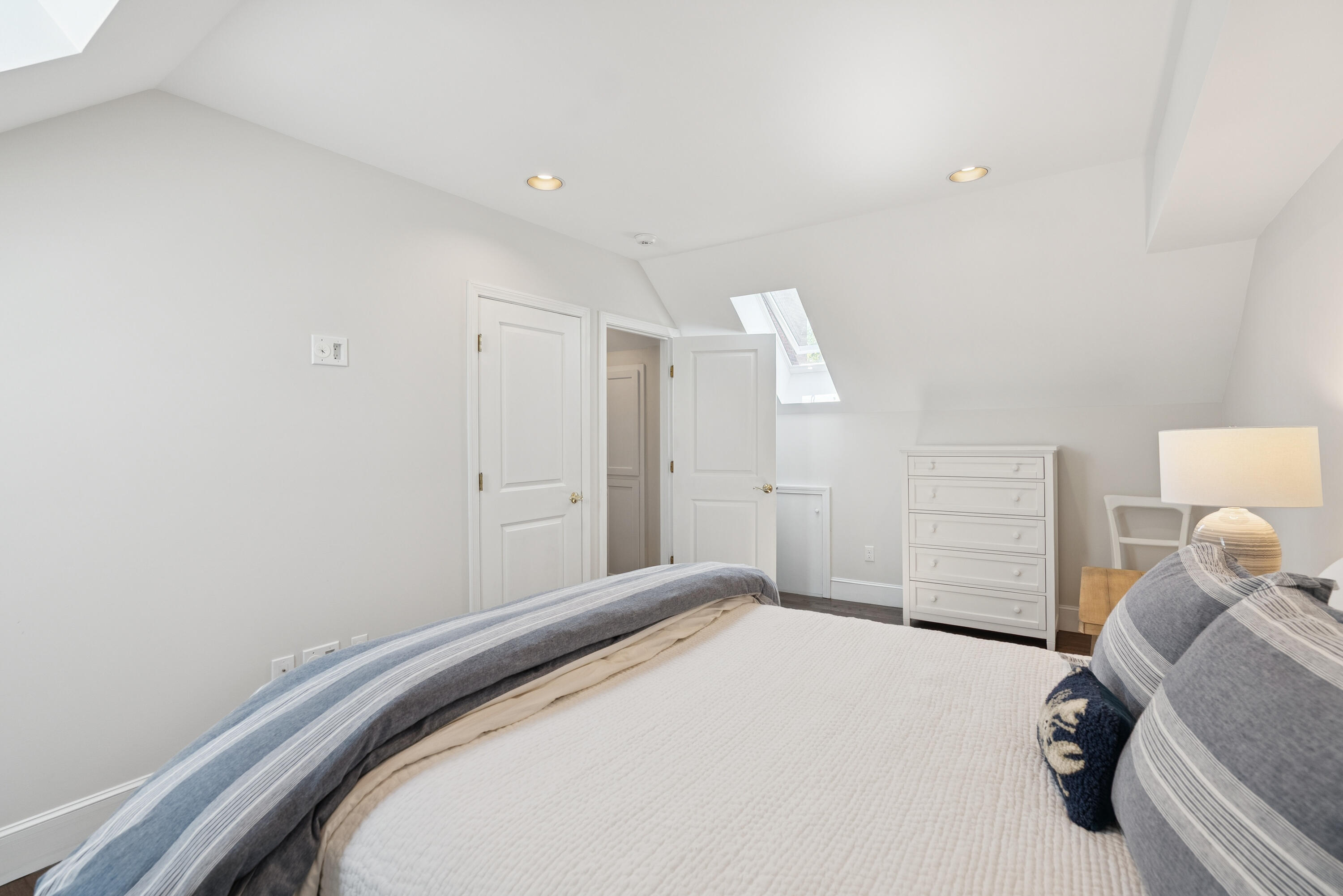 25 Atlantic Drive 25