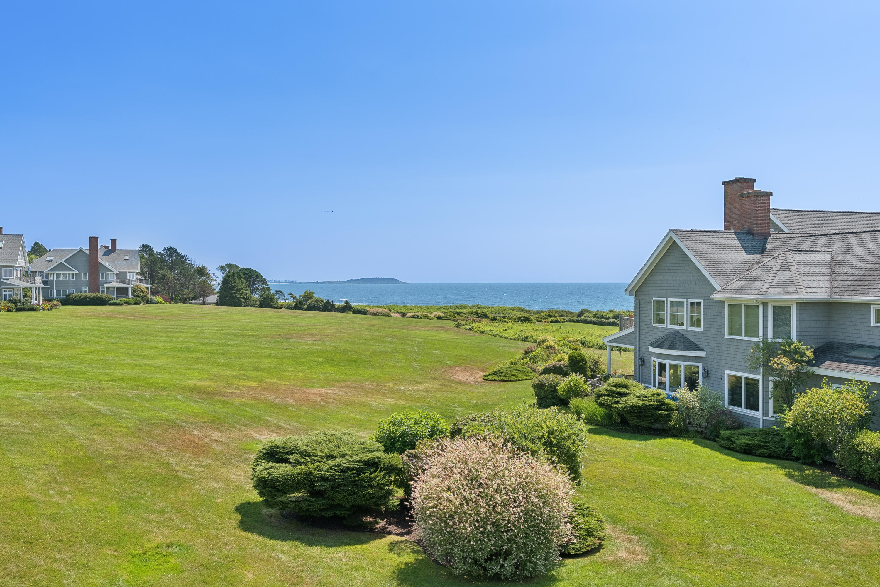 25 Atlantic Drive 25