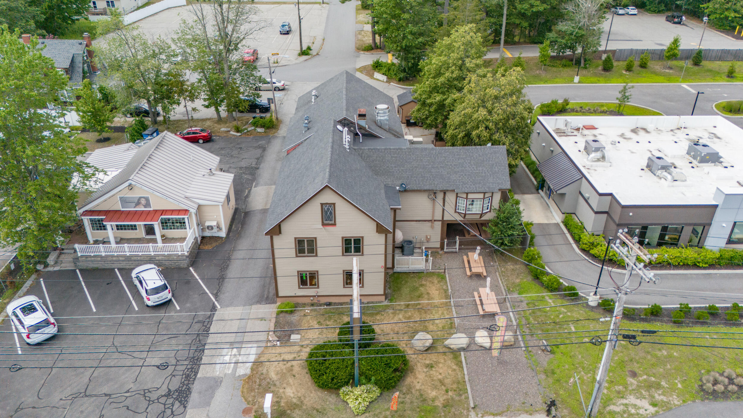 512 Main Street
