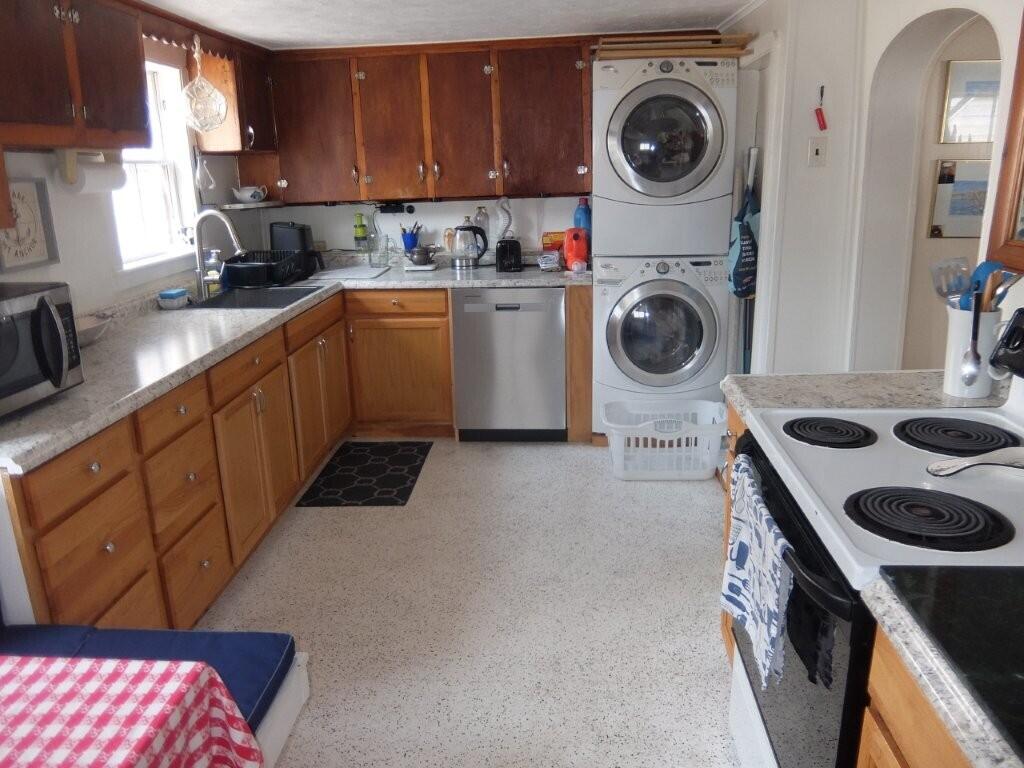13 Maplewood Avenue
