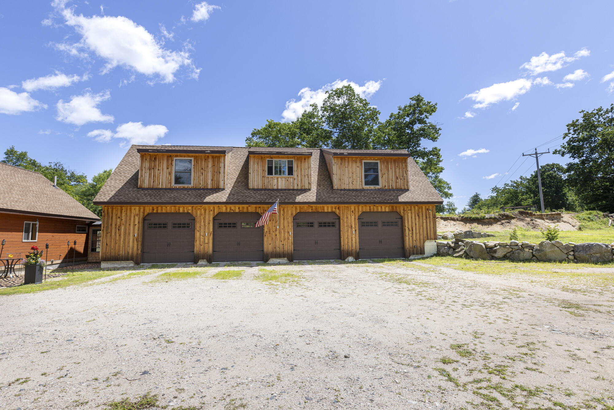 2 Firefly Drive