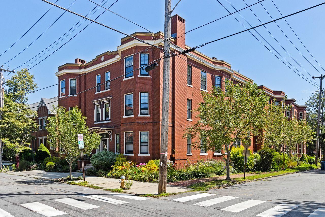 199 Vaughan Street, 6