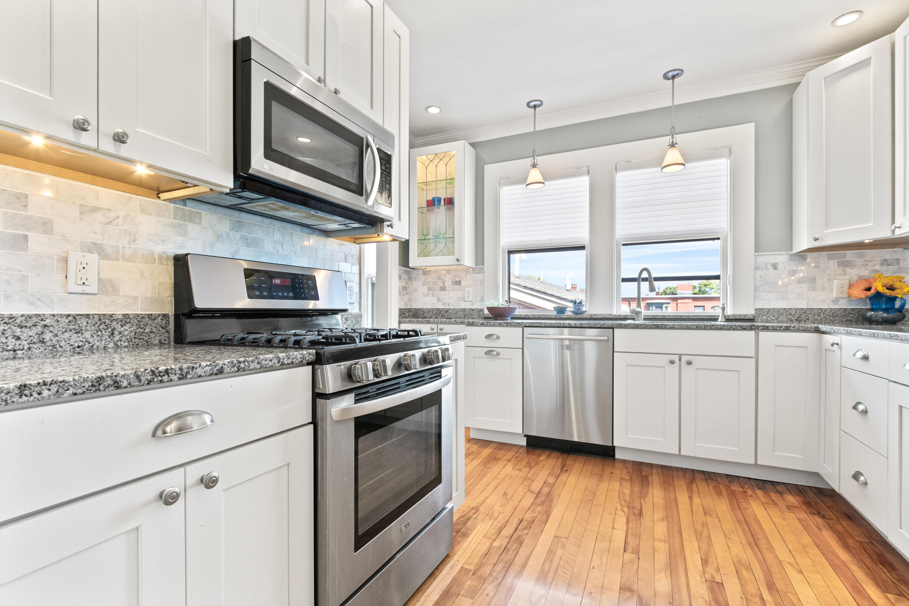 199 Vaughan Street, 6