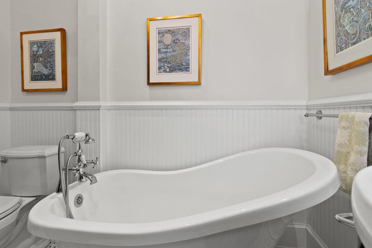 199 Vaughan Street, 6