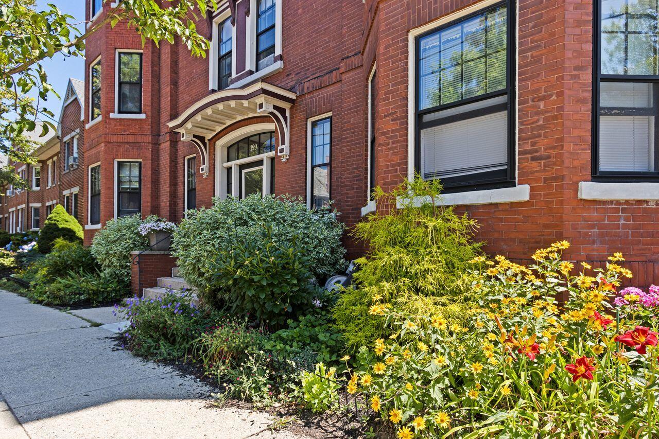 199 Vaughan Street, 6