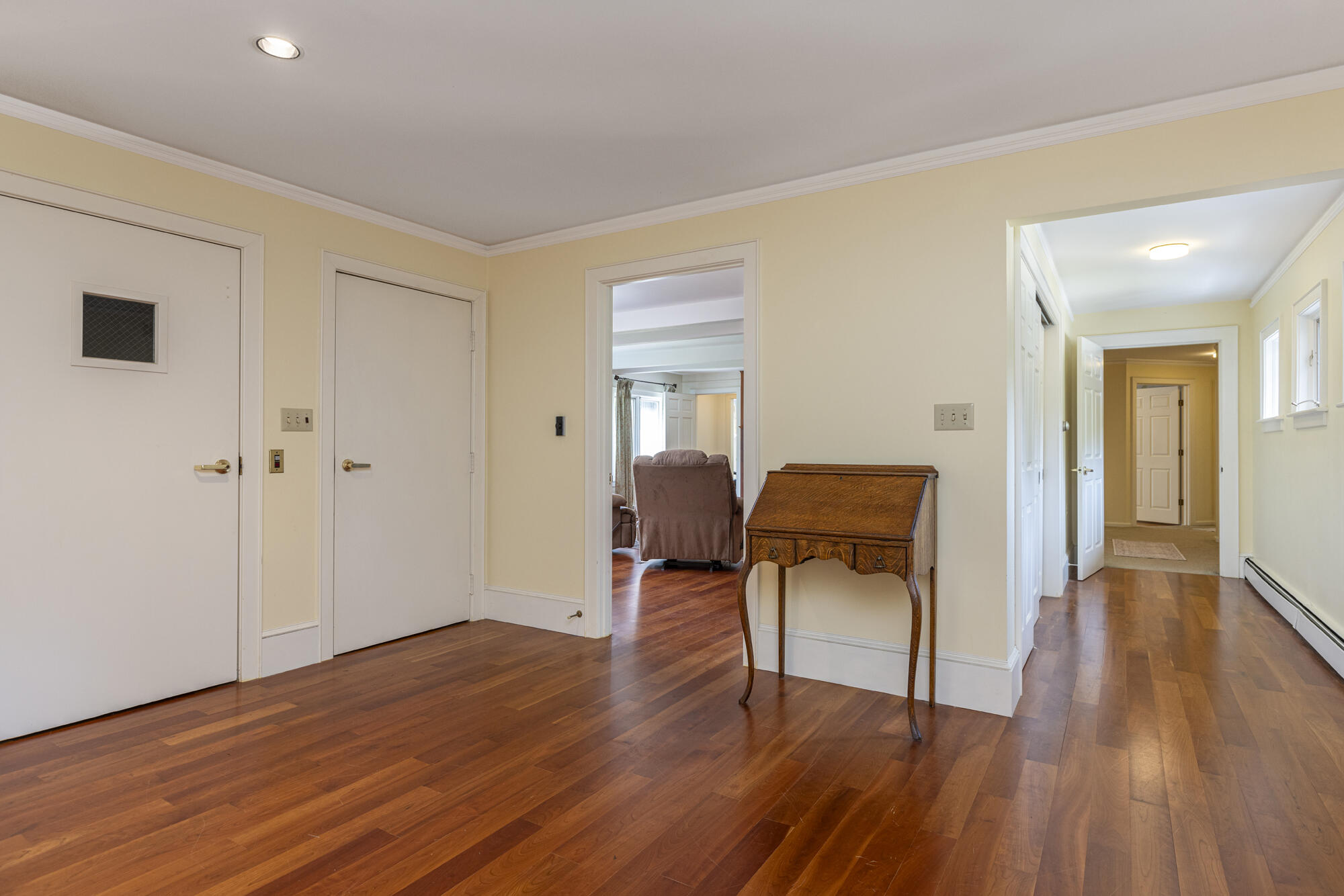 7 LMC Lane