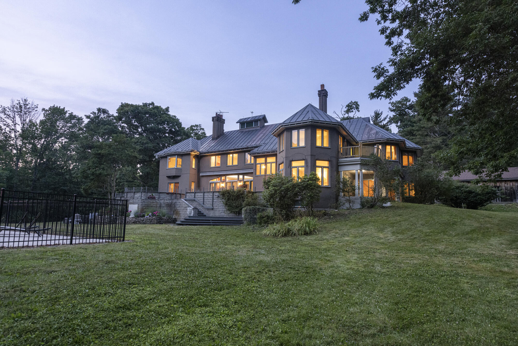7 LMC Lane